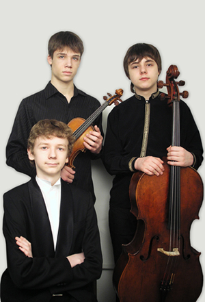 Juventa trio